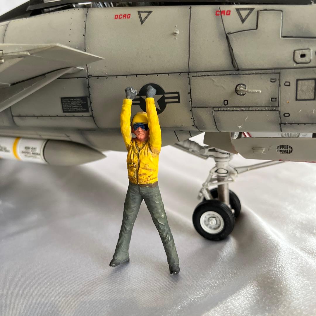 タミヤ　プラモデル　1/32 F14Aトムキャット