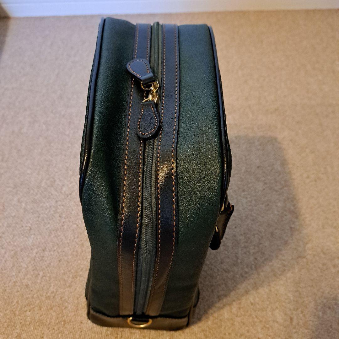 BURBERRY　ダークグリーン キャディバッグ 4分割収納