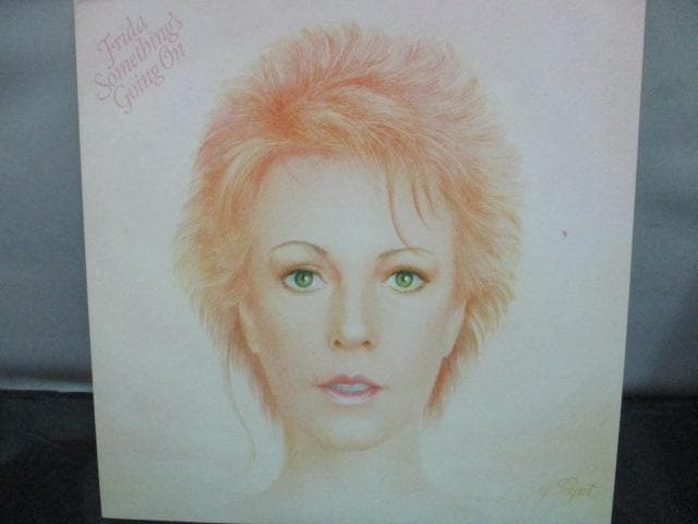 Frida Something's Going On №712