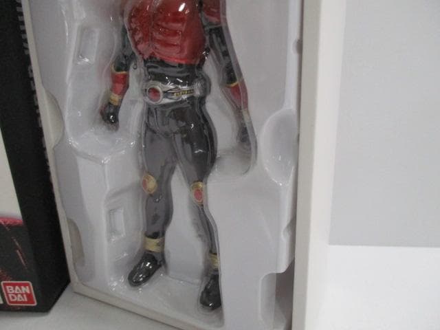 SHFiguarts 仮面ライダー クウガ・龍騎　２点セット