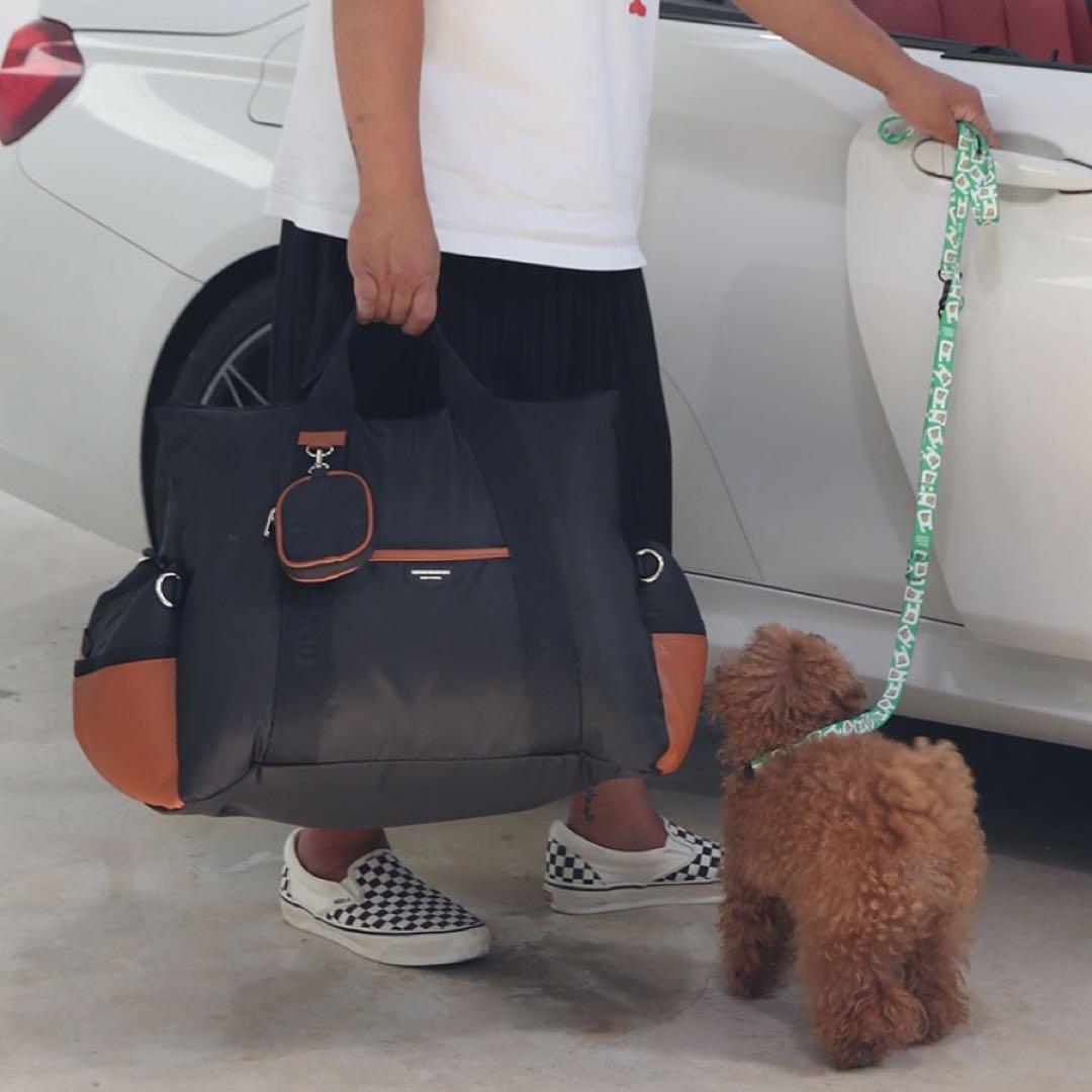 【新品】Monchouchou モンカーシート　ノーマルサイズ　犬　カーシート