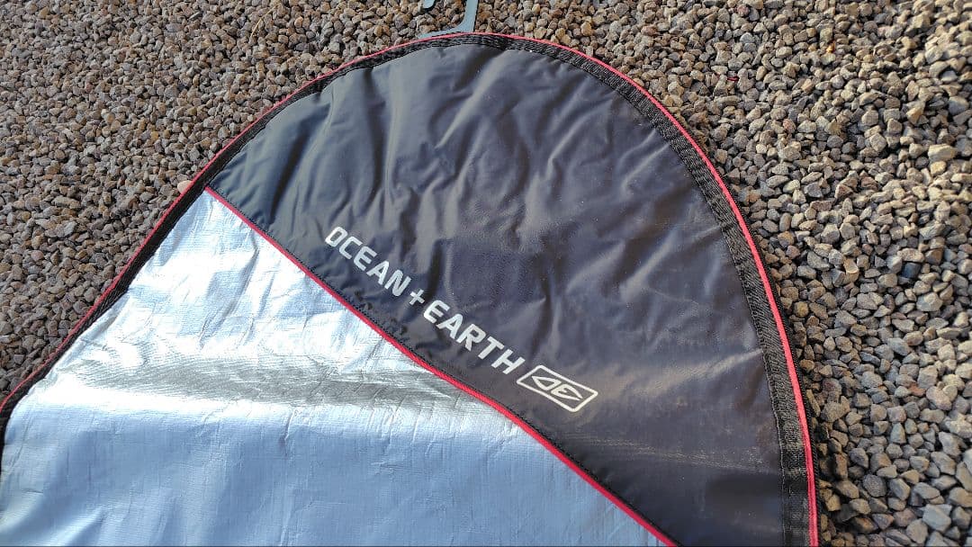 新品 ミッドレングス用サーフボードハードケース 　OCEAN＆EARTH