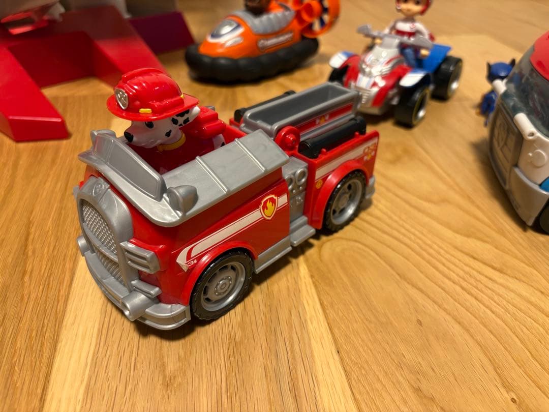 パウパトロールタワーとバウパトローラーとNintendo Switchソフト