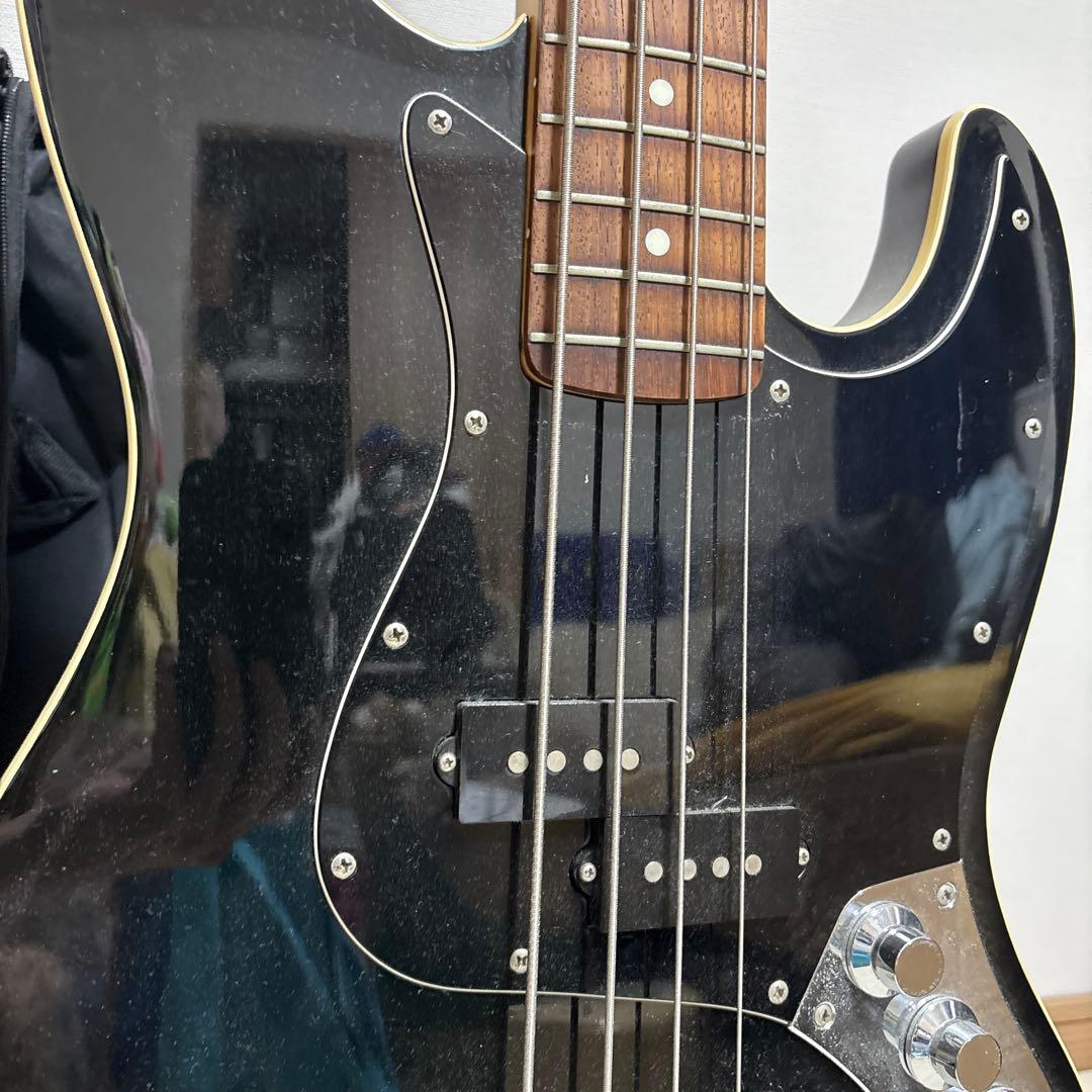 ベース Fender jazz bass