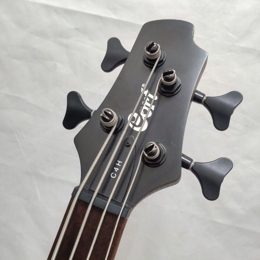 CORT C4H エレキベース