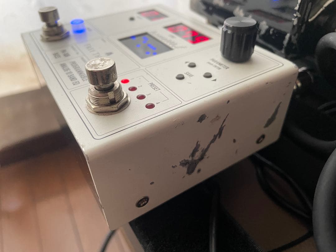 Free The Tone PA-1QB ベース用EQ