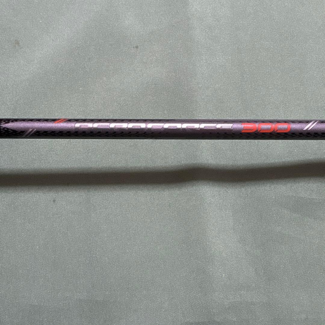 MIZUNO ミズノ バドミントンラケット　アクロフォース300