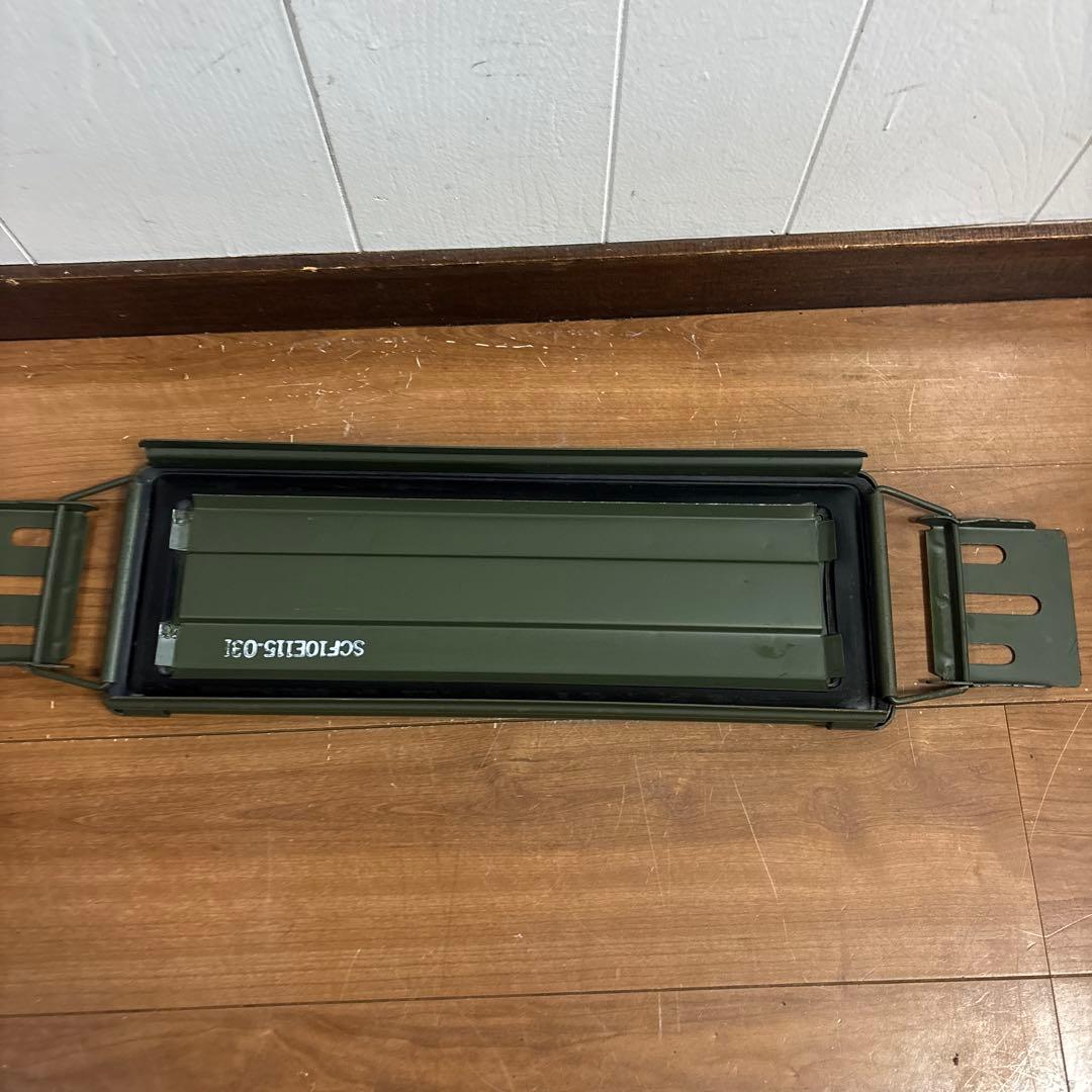 米軍　実物　AMMO BOX 40mm 32CARTRIDGES 弾薬箱