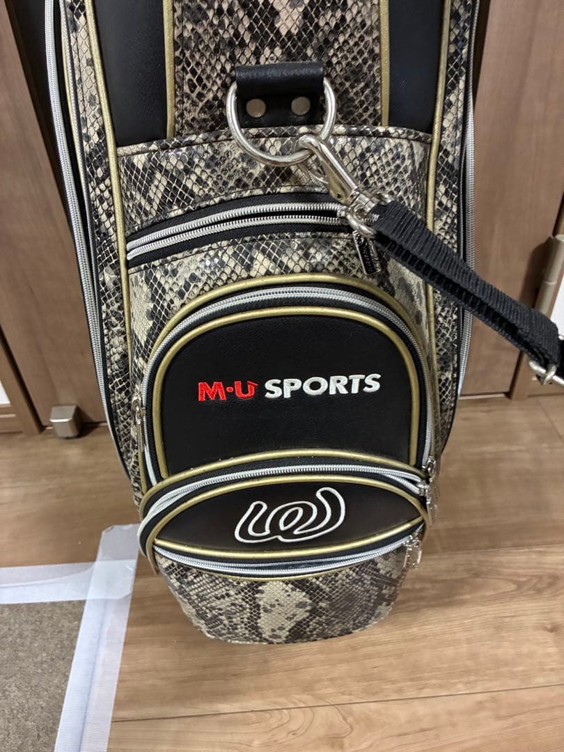M.U.SPORT ヘビ柄 キャディバッグ