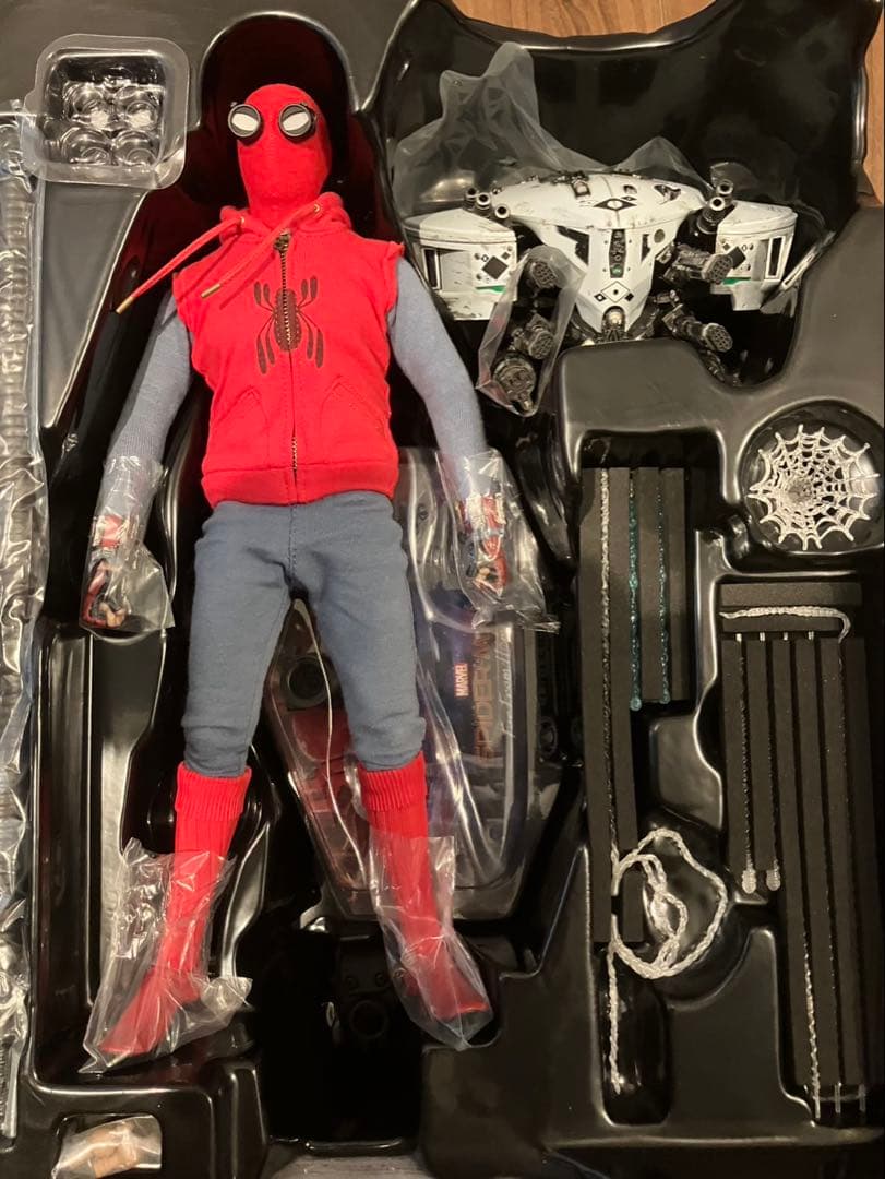 ホットトイズ　スパイダーマン　ホームメイドスーツ　ファーフロムホーム