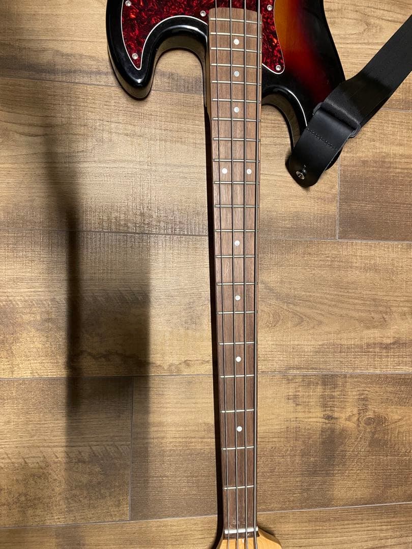 エレキベース サンバースト 20フレット