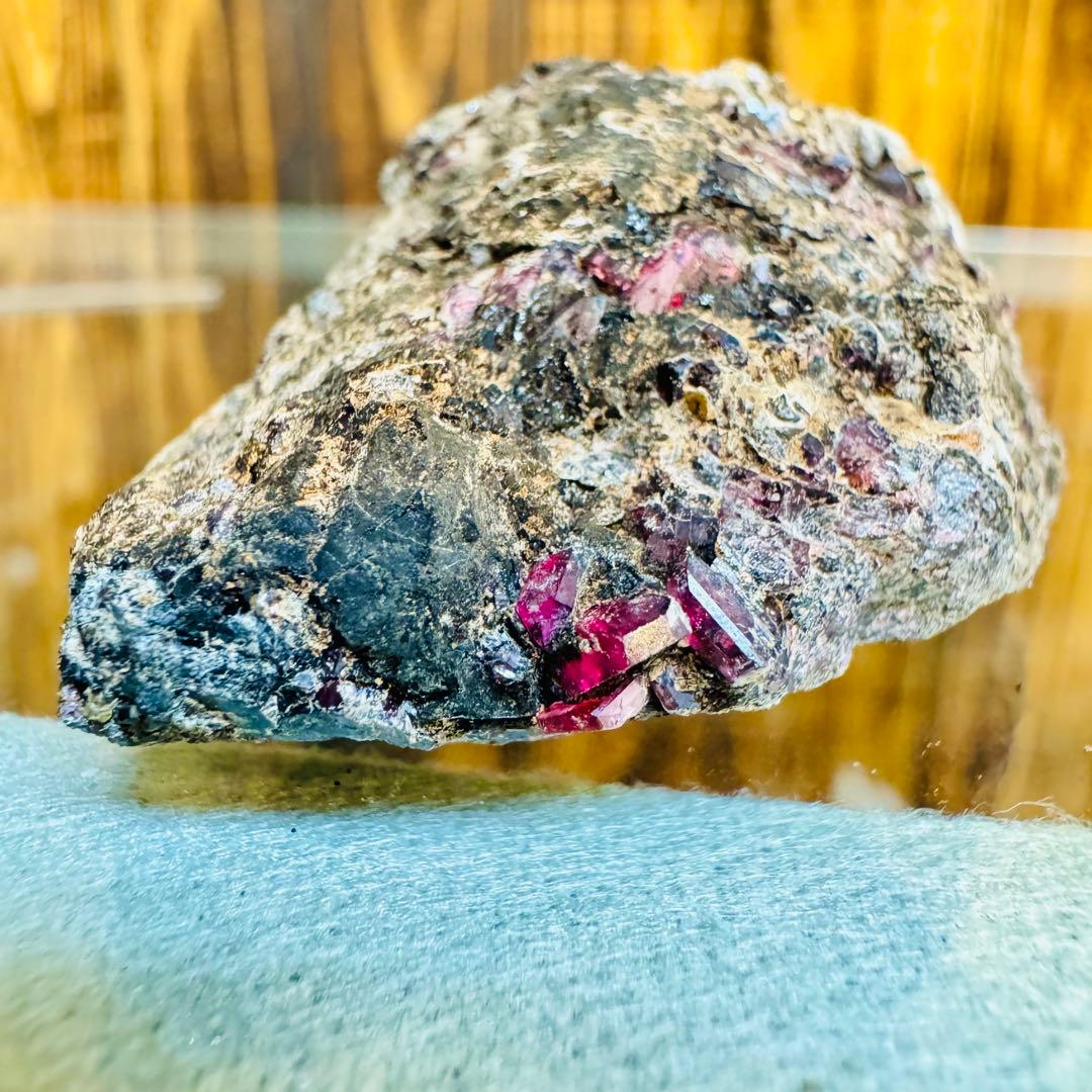 国産鉱物 パイロクスマンガン 愛知 ハイクオリティ クラスター