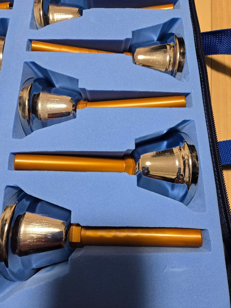 全音ミュージックベル・シルバー27音セットソフトケース付き