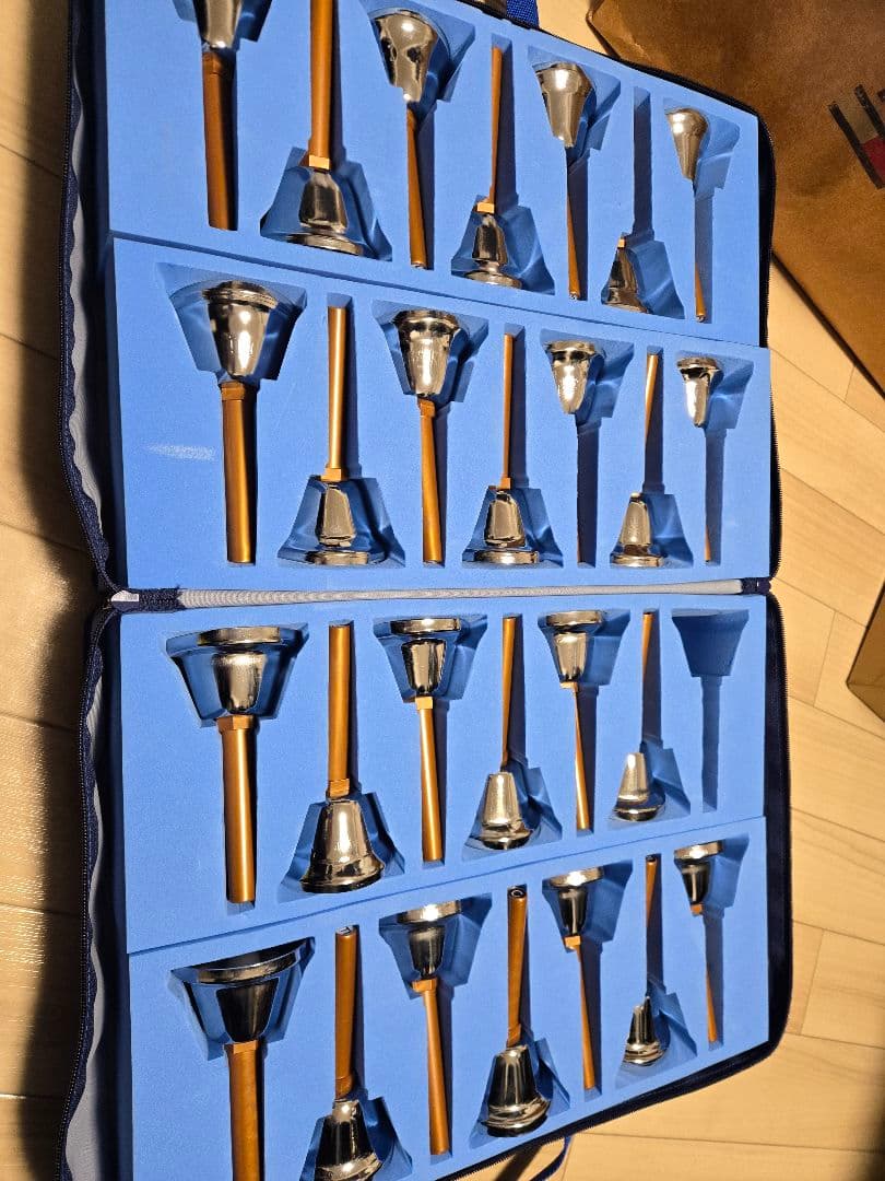 全音ミュージックベル・シルバー27音セットソフトケース付き