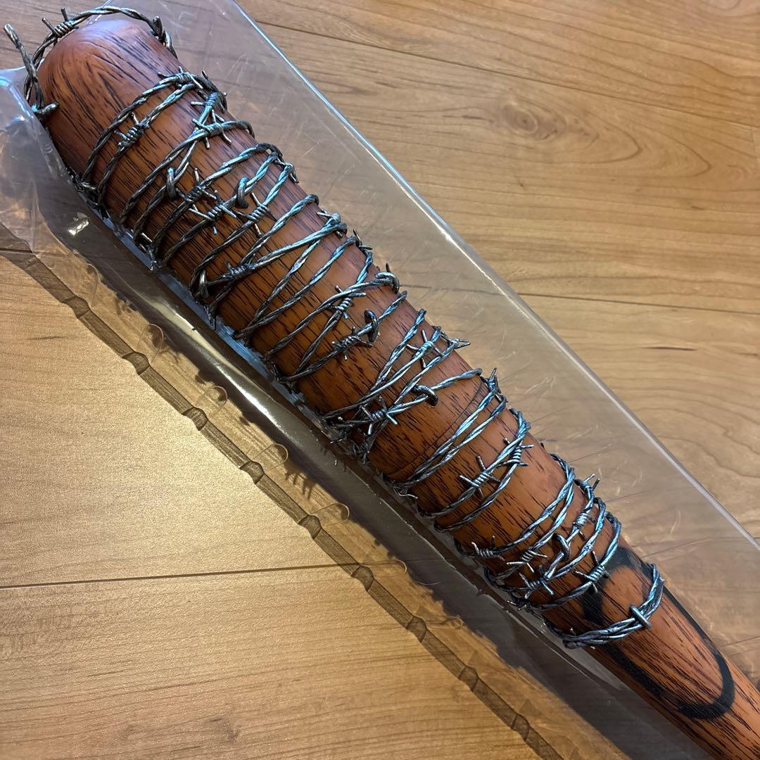 ウォーキングデッド ルシール