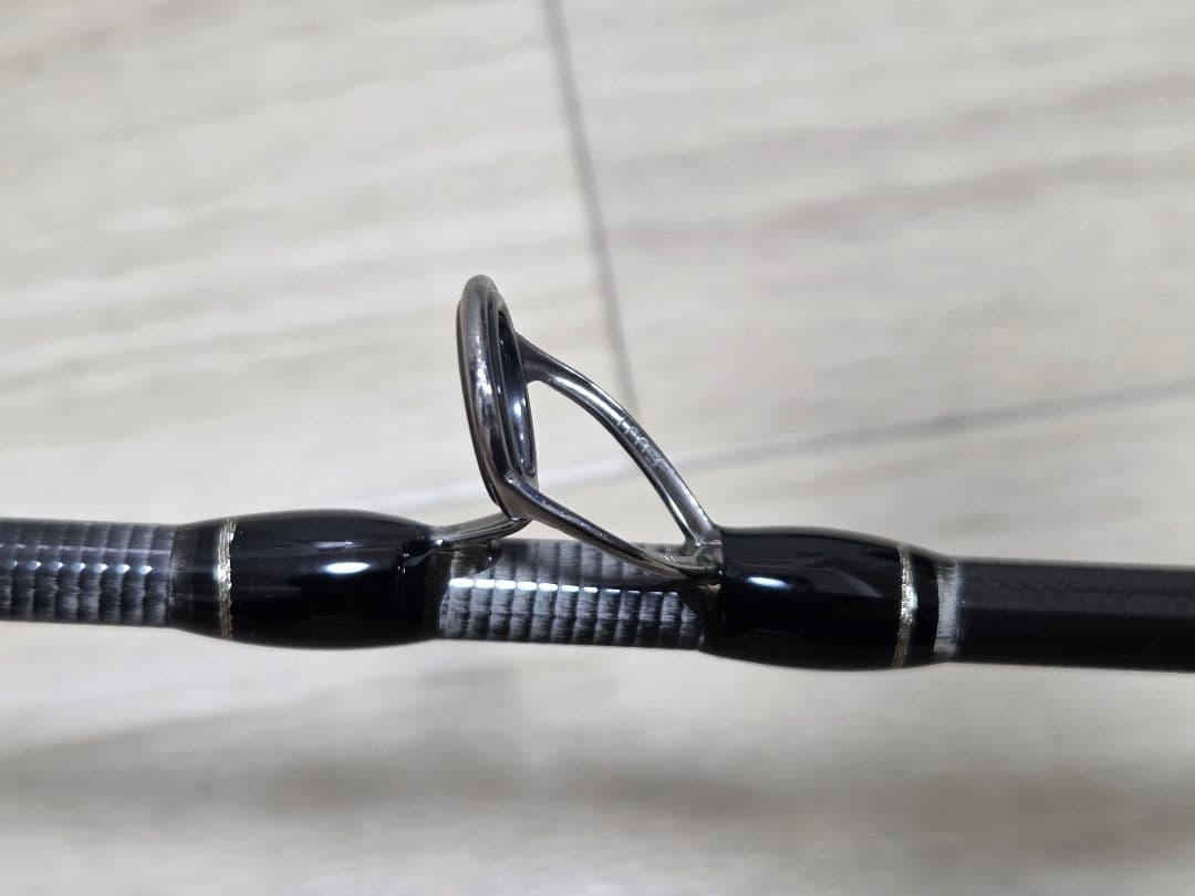 ランナーエクシード　911MHナノ　ロックショア　リップルフィッシャー