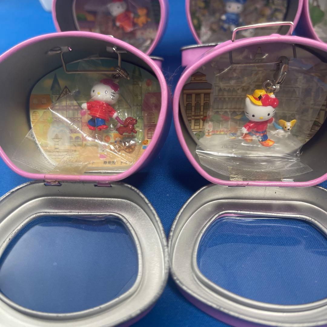 お*た様 レア　キティ　世界　子犬のお散歩　ファスナーマスコット　6セット　未使