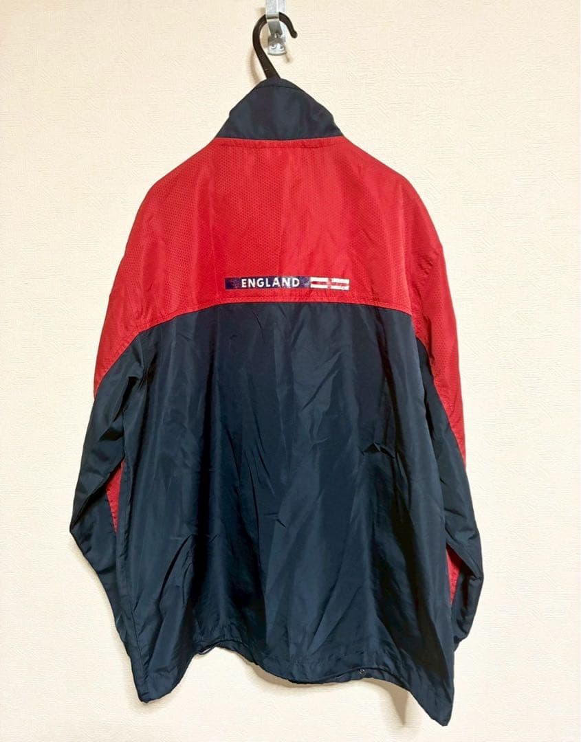 m649◆Umbro◆イングランド代表◆ウィンドブレーカー◆Mサイズ