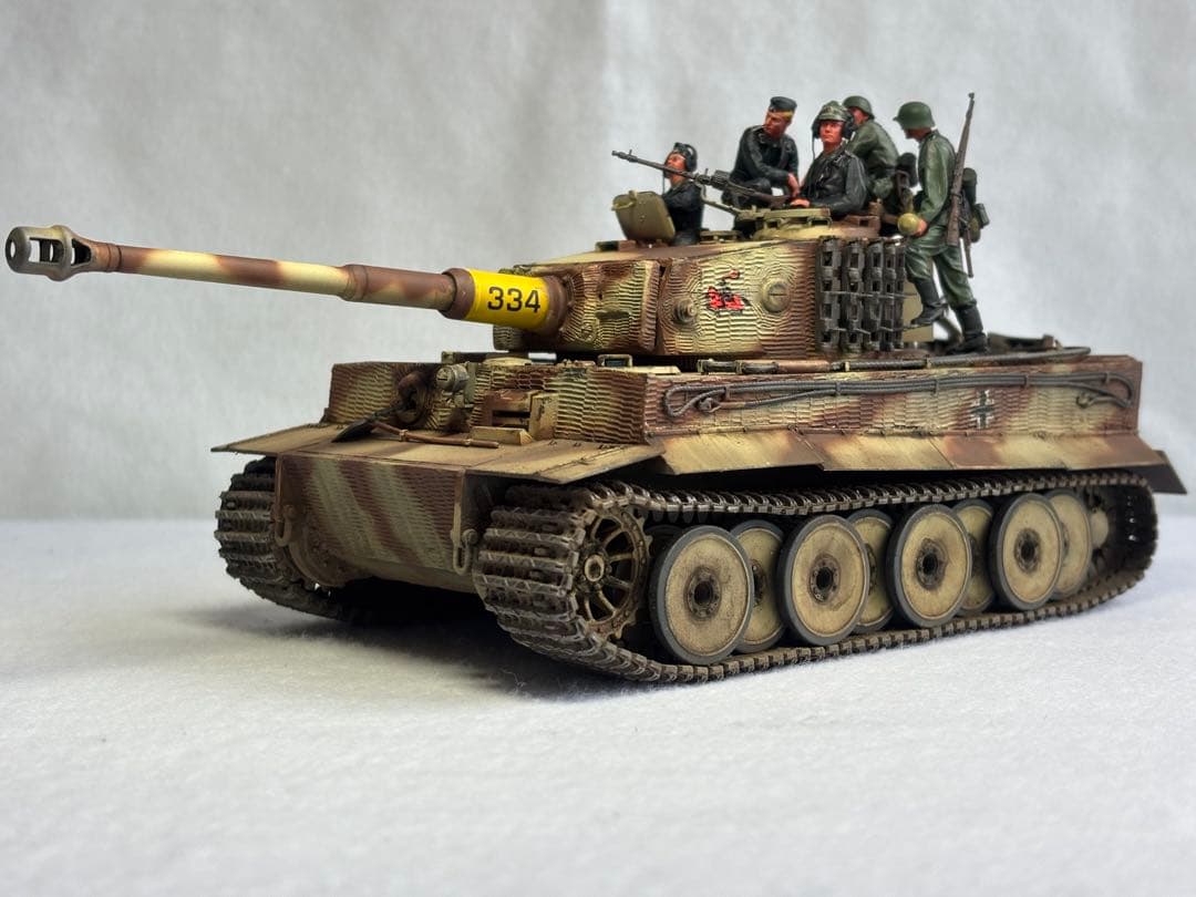 1／３５ドイツ陸軍タイガー1重戦車プラモデル完成品