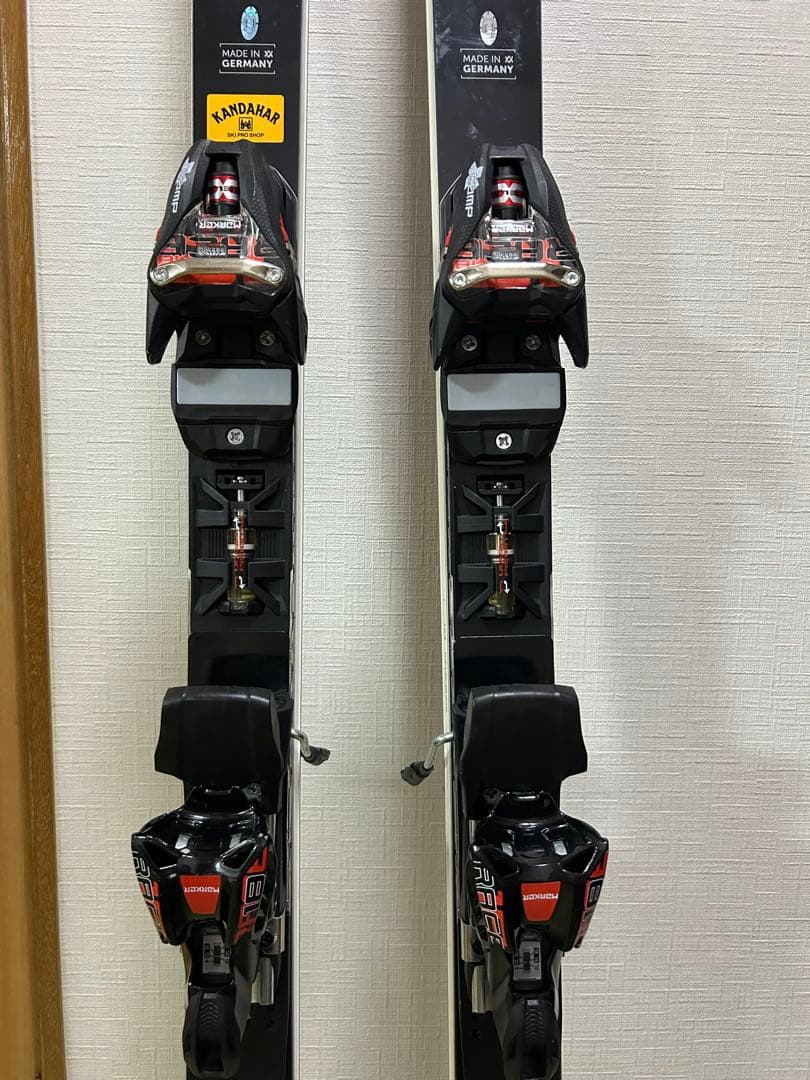 【リフト４回滑走美品】VOLKL フォルクル RACETIGER GS 193