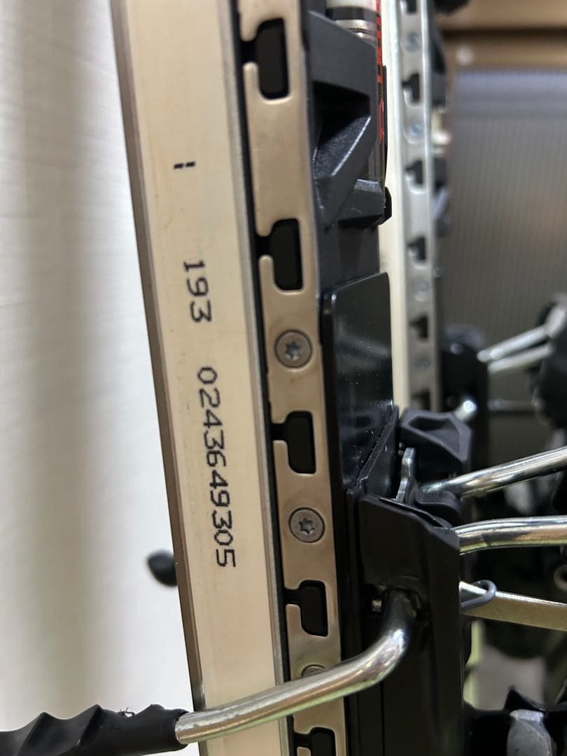 【リフト４回滑走美品】VOLKL フォルクル RACETIGER GS 193