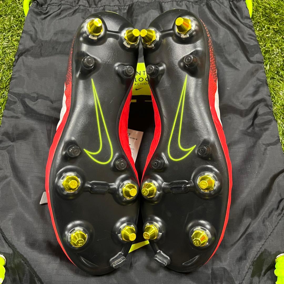 サッカースパイク ナイキ ティエンポ レジェンド Ⅶ SG-PRO AC