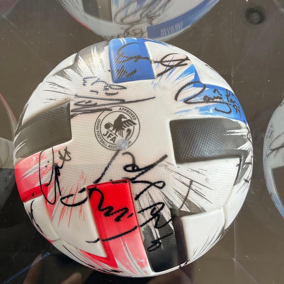 ヴィッセル神戸選手サイン入りボール