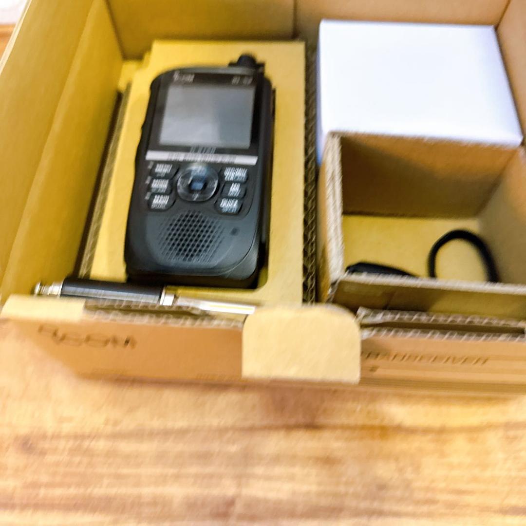 アイコム ICOM 無線機　トランシーバー　ID-52 箱付