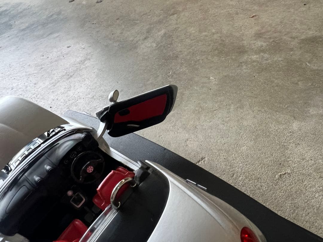 値下げ！ダイハツ コペン 創立100周年記念 1/18モデルミニカー