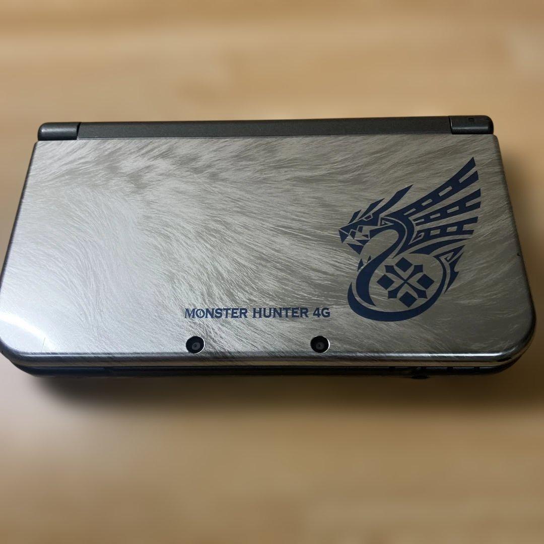 CAPCOMモンスターハンター4G スペシャルパック3DSLL 上画面IPS液晶
