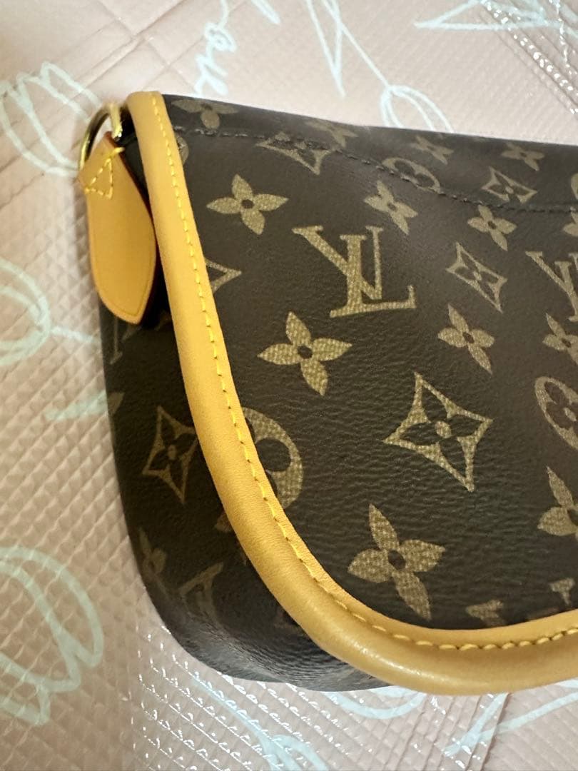 極美品LVノベルティ アンティーク ショルダーバッグ