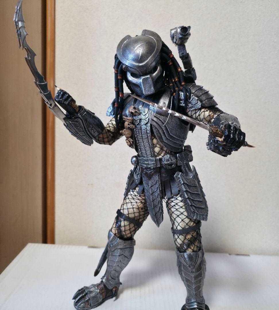 タ*ヤ様 ジャンク品　ホットトイズ ムービーマスターピース 1/6 スカープレデ