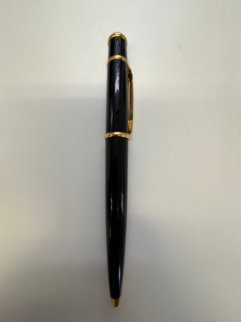Cartier カルティエ ボールペン ブラック×ゴールド 箱付き