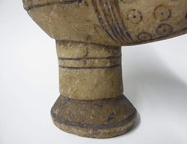 【X0402】アフガニスタン 遊牧民族　古代ランプ ( 燈明台 )　石器　彫刻品