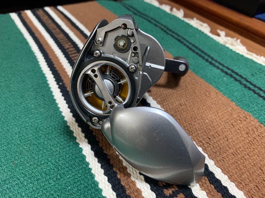 SHIMANO ベイトリール　メタニウムMg7 左ハンドル