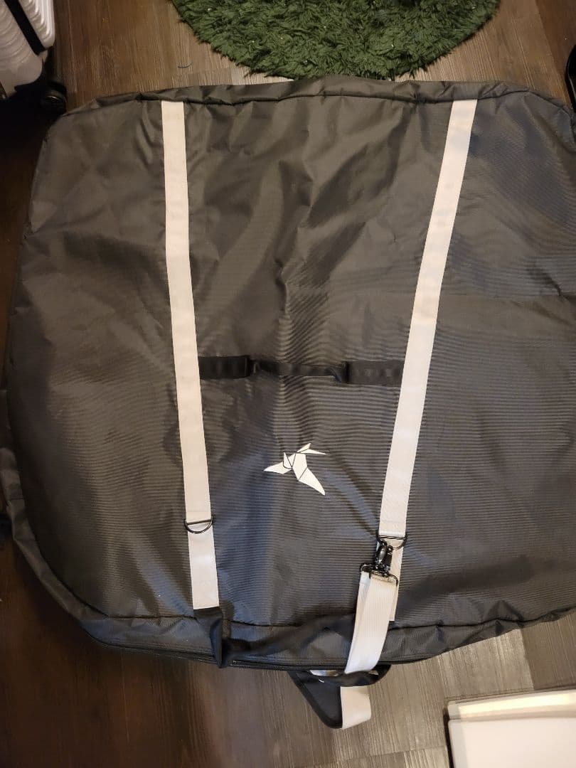 車輪掛け、ハンドルグリップ、自転車持運びカバー、ツェーン