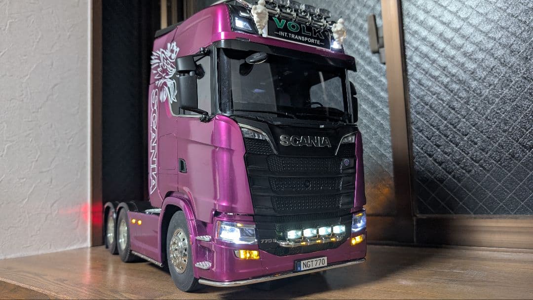 予約注文品　れん　スカニア 770 MFC03 カメラ 2.4g 液晶