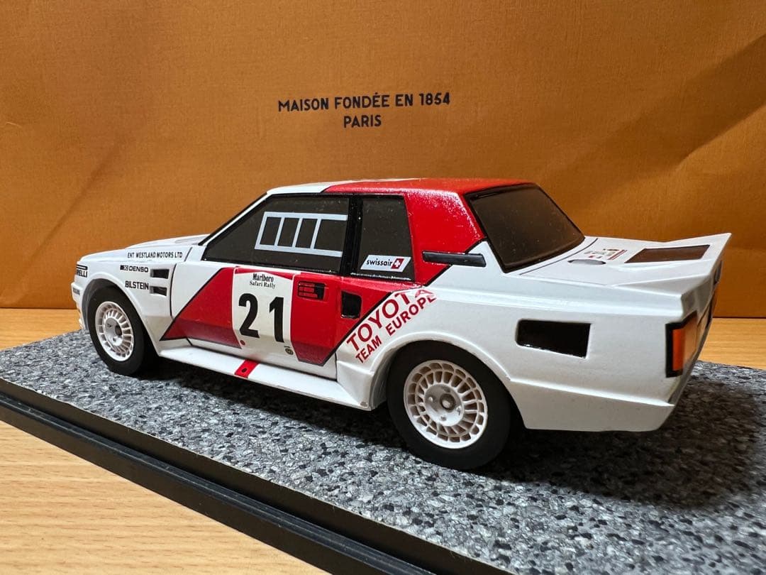 プラモデル　レジンキット　モデラーズ トヨタセリカ完成品 　ポスターパネル　車