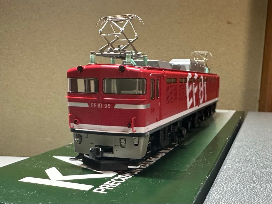 kato 1-322 16番　EF81 95号機　レインボー塗装　imon箱付き