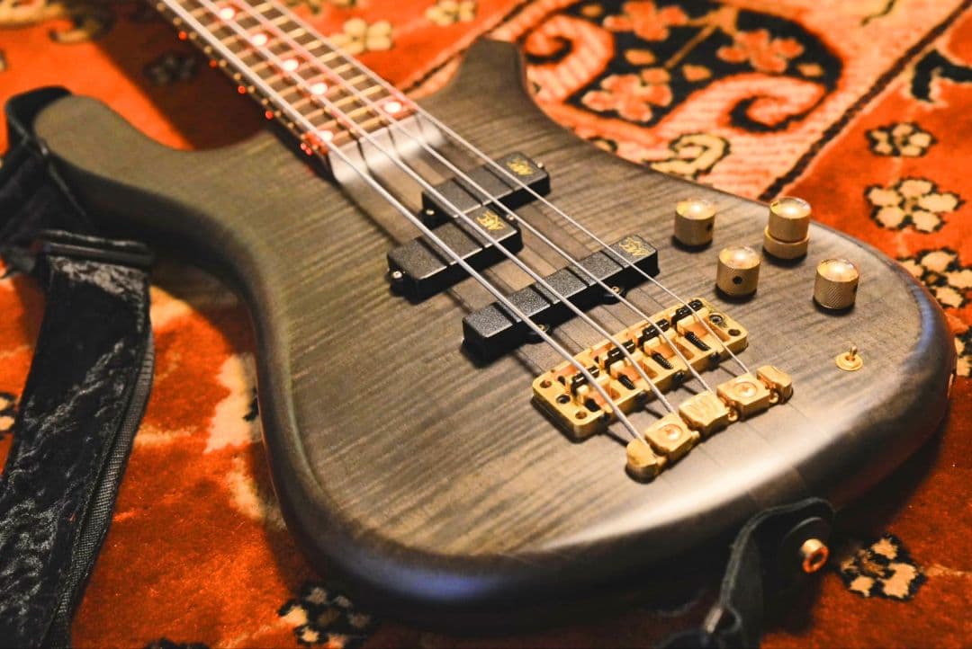 【ドイツ製/最上級モデル】Warwick Streamer Stage 1 4弦