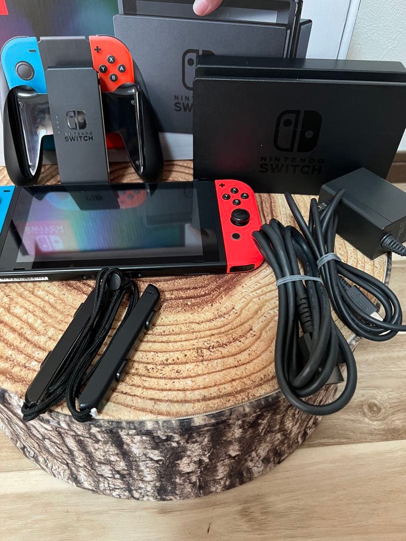 Nintendo Switch ニンテンドースイッチ本体　ネオン⑤