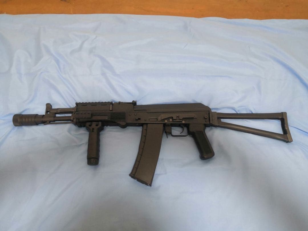 次世代電動ガン AK102 東京マルイ　バッテリー等付属