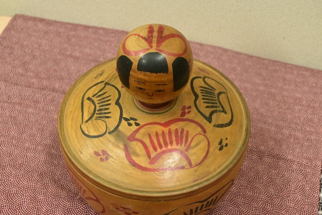 現代の名工　木地山こけし　小椋久太郎　レア型　伝統こけし　珍品　秋田の民芸品