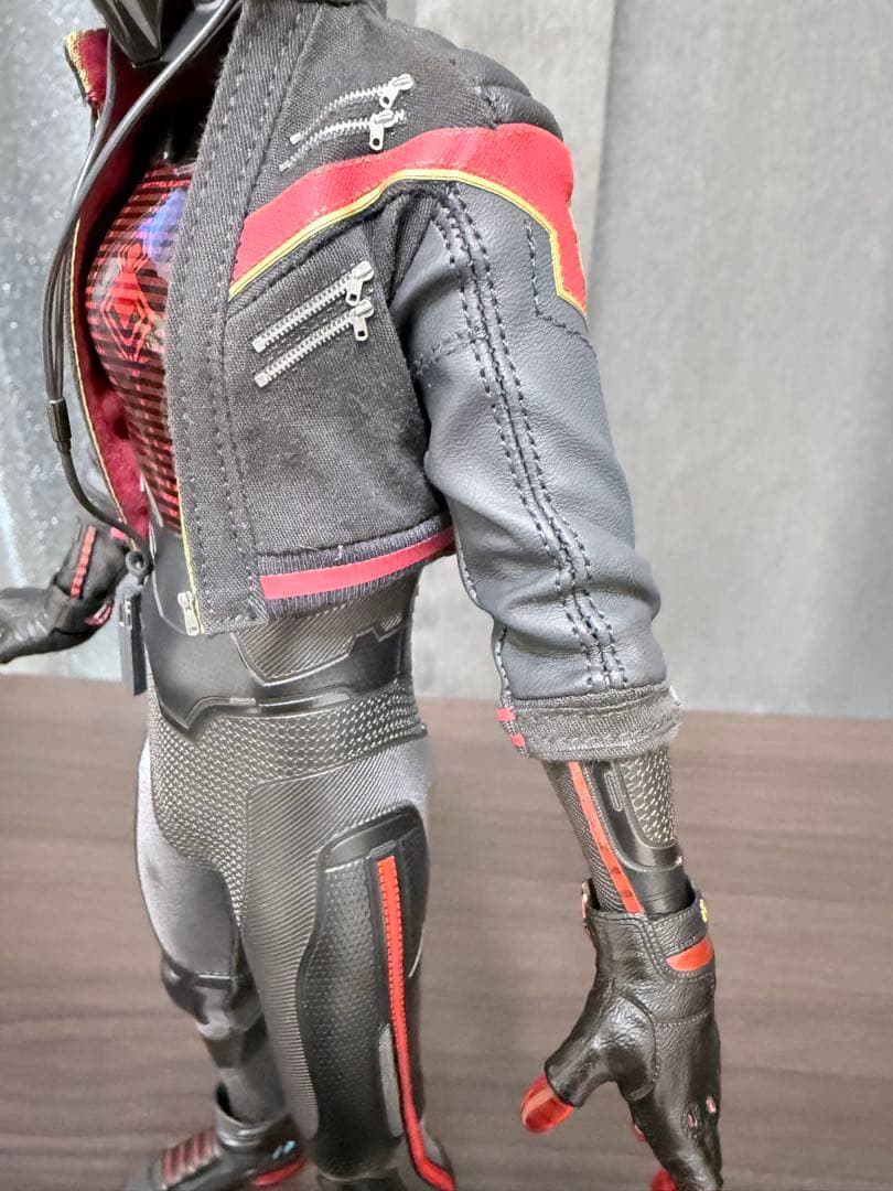 ホットトイズ マイルス・モラレス スパイダーマン ２０２０スーツ版 中古品