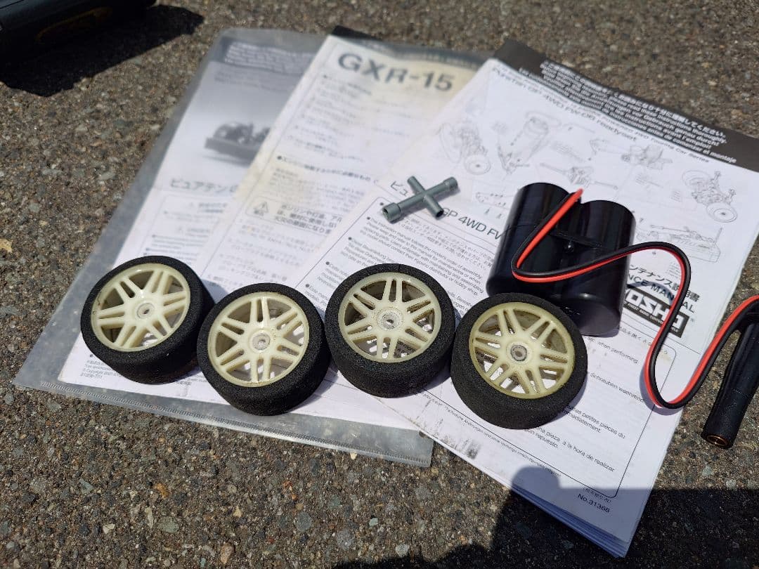 1/10 京商4WD エンジン　ドリフトカー 即走行可