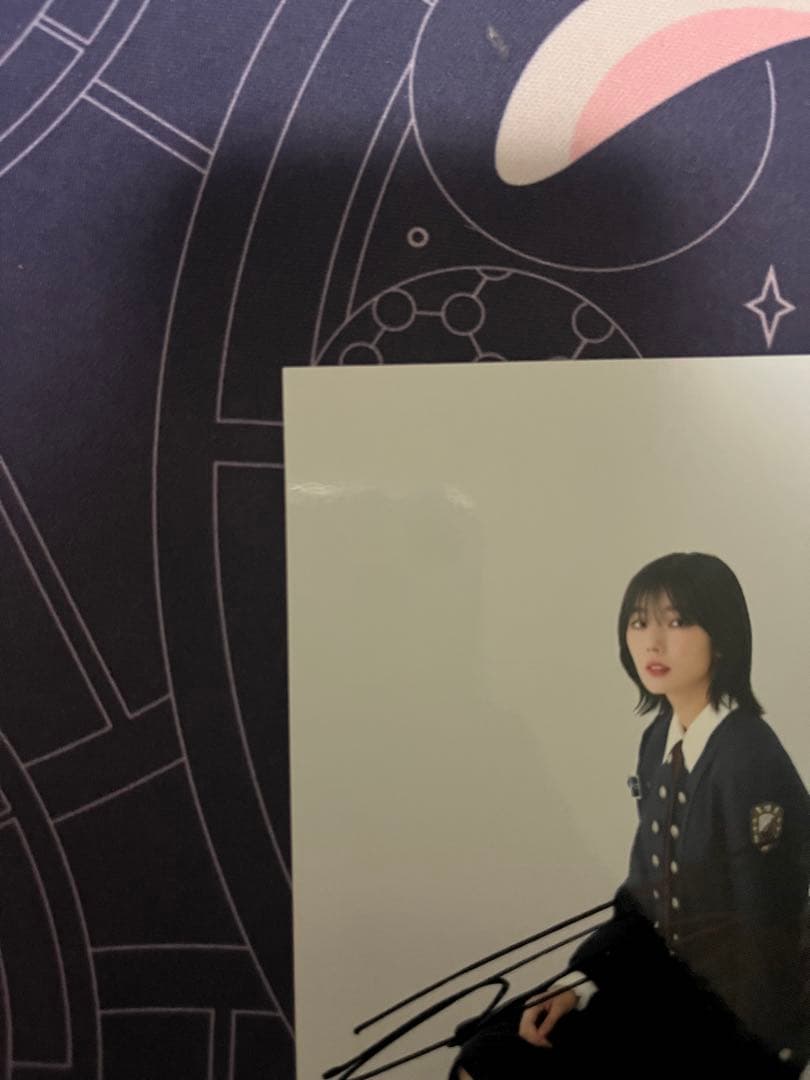櫻坂46 藤吉夏鈴 「承認欲求」秘蔵生写真 直筆サイン入り(当選報告書付)