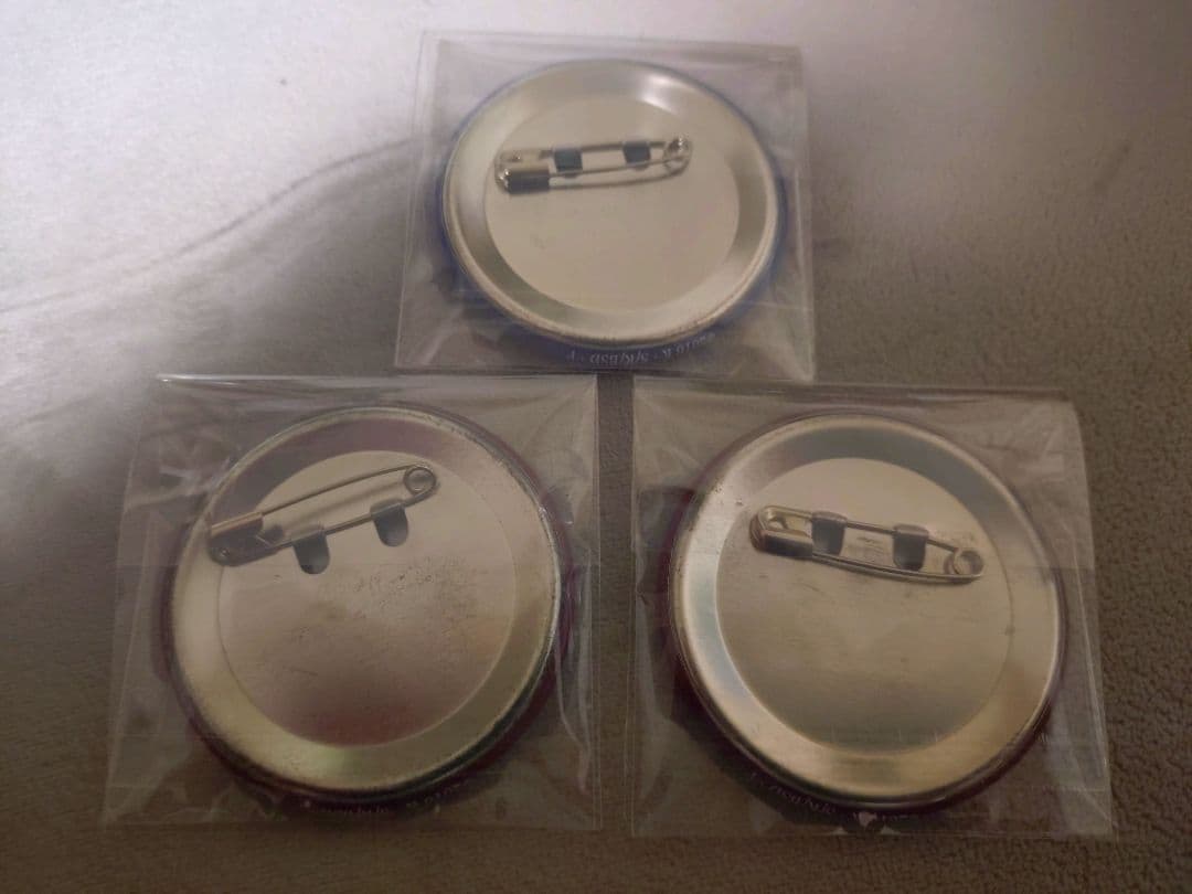 文豪ストレイドッグス　文スト　太宰治　太宰　　缶バッジ　中也