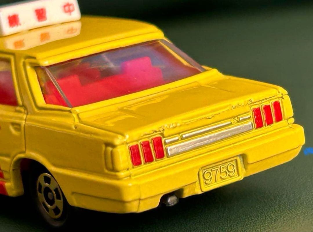 日本製 トミカ ニッサン セドリック 4ドアハードトップ 3台セット Y30