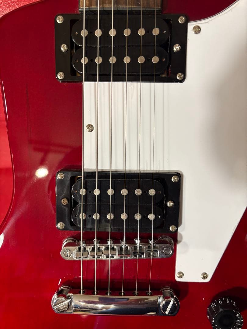 エクスプローラータイプ エレキギター　チェリーレッド