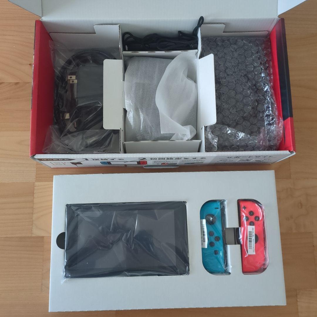 Nintendo Switch本体